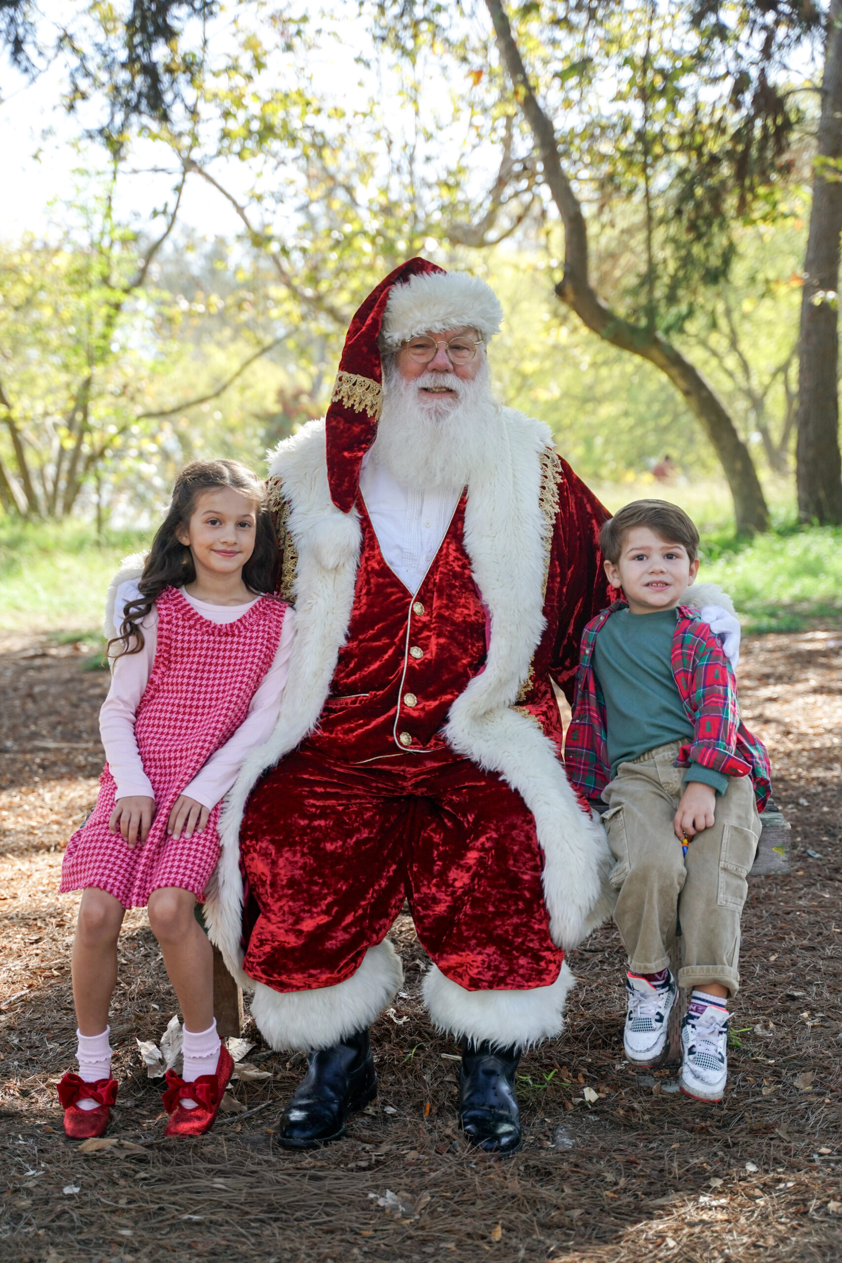 Southern California Santa Claus Picture Packages in the South Bay of Los Angeles